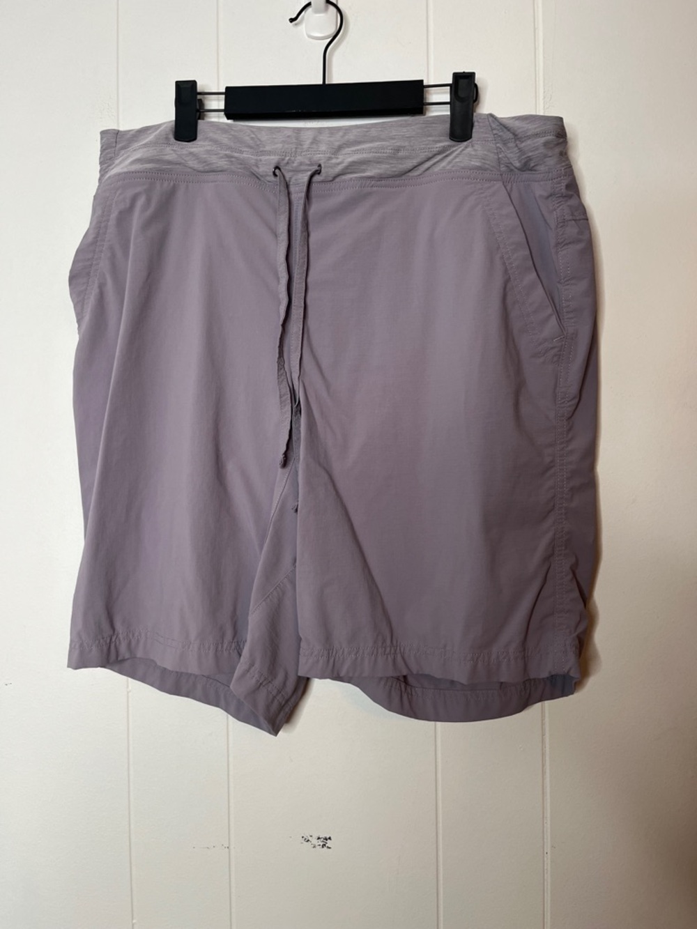 Duluth Trading Co Purple Pull-on 10" Shorts Women's 14